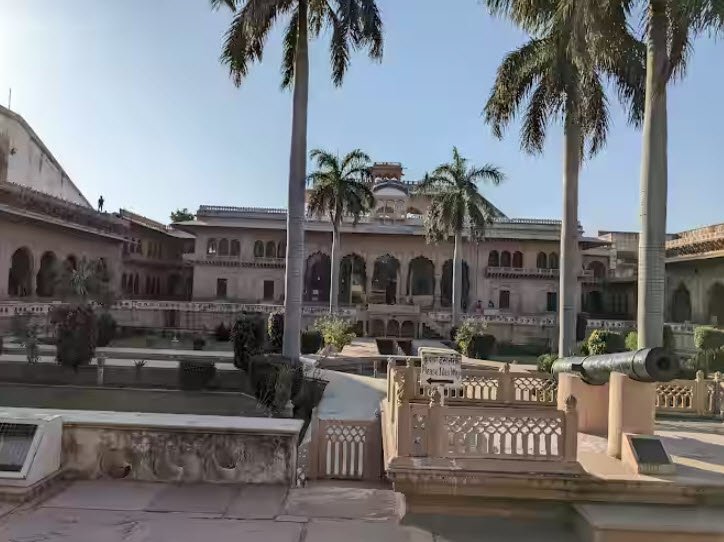 Kishori Mahal Lohargarh Fort Bharatpur, Bharatpur, Rajasthan - Vushii.com